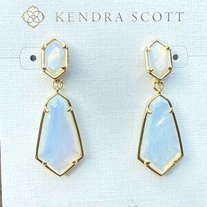 NWT - Kendra Scott Hallie Convertible Drop Earrings